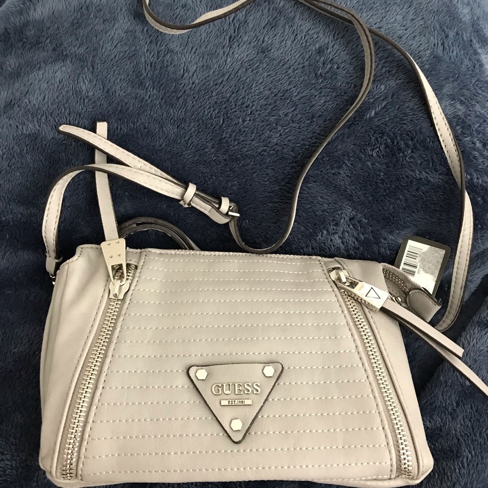 Brand new guess bag